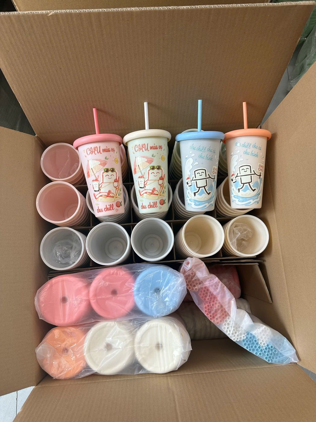 Ly đổi màu Meilia — hình thực tế