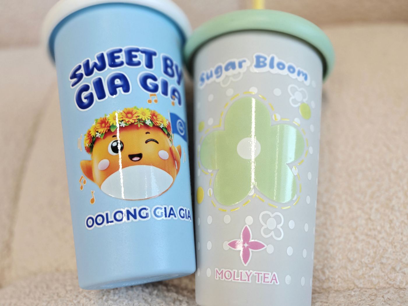 Collection ly đổi màu nhiều mẫu