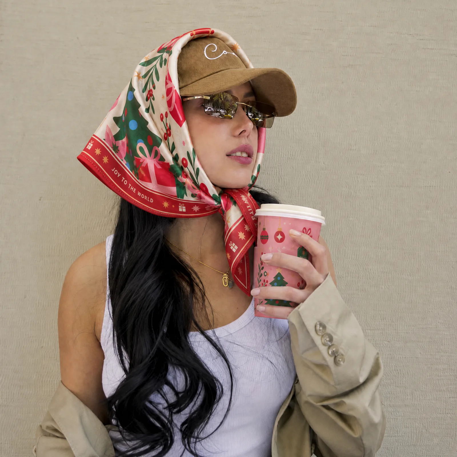 Mẫu khăn bandana Giáng Sinh đeo trên người, mẫu 2