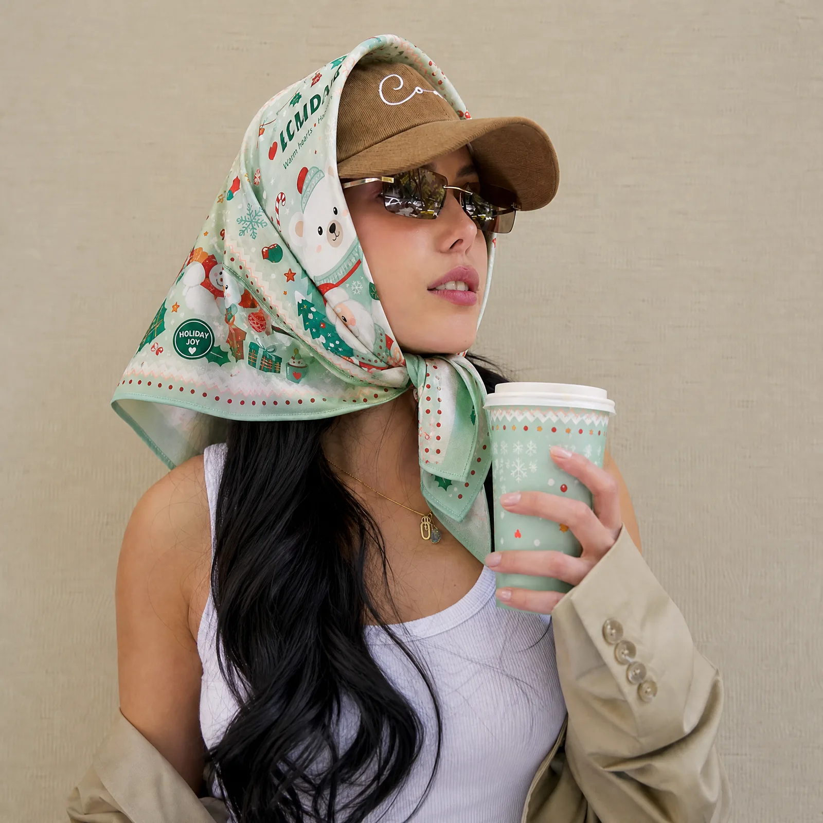 Mẫu khăn bandana Giáng Sinh đeo trên người, mẫu 6